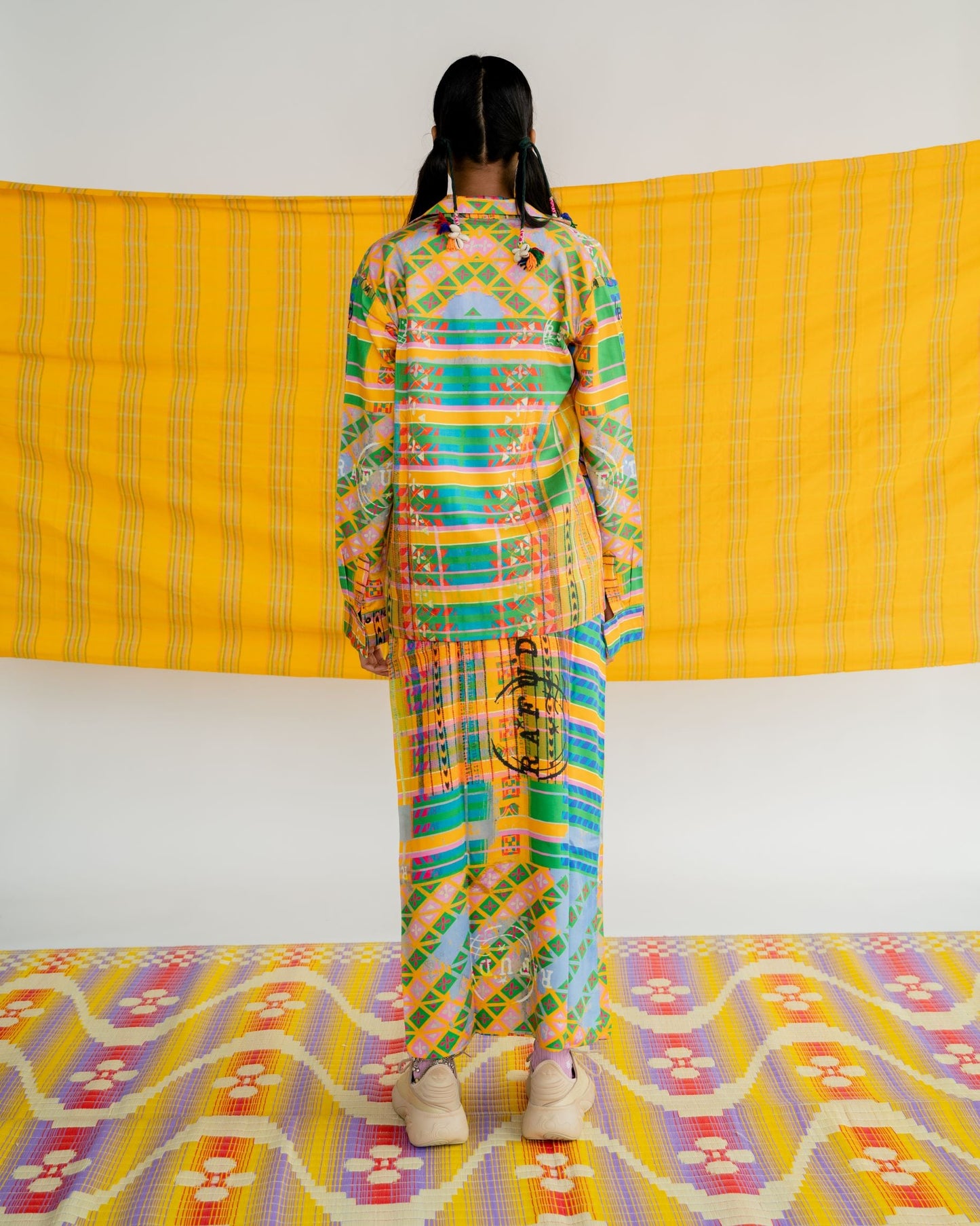 Thigdu Blazer- Shop Influential